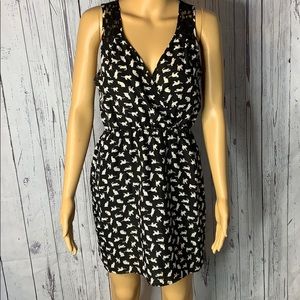 Forever 21 dress. Black w/white cats. Size small
